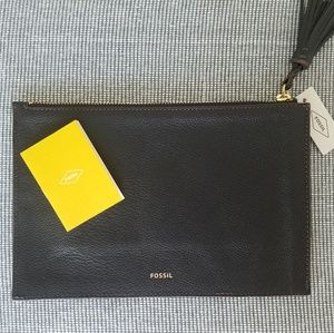 Black leather Fossil Clutch